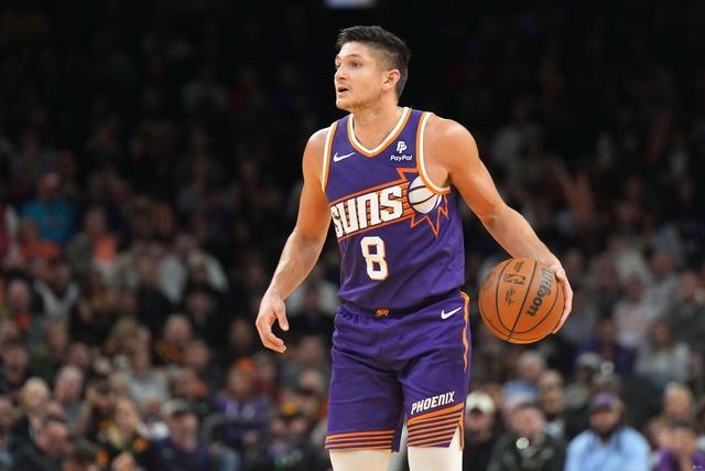 NBA季前赛-威少首秀12+4+8 掘金不敌凯尔特人